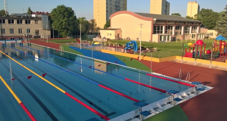 Przebudowa basenów otwartych Rzeszowskiego Ośrodka Sportu  i Rekreacji